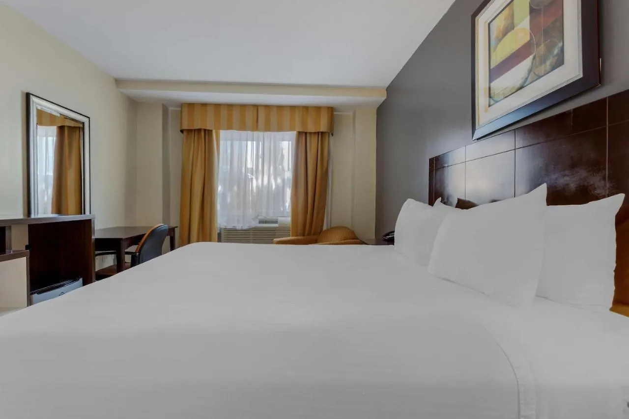 ***  Best Western Plus Brooklyn Bay Hotel New York United States