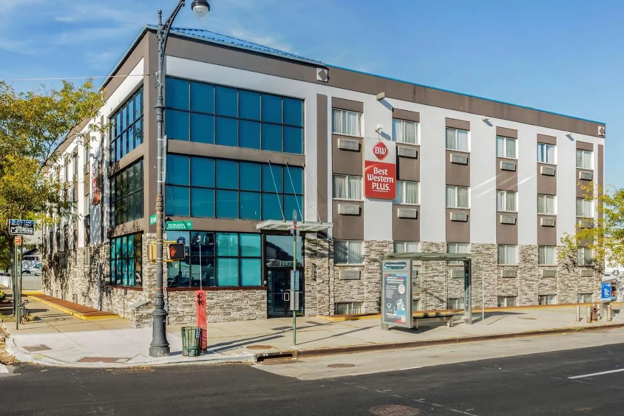 ניו יורק Best Western Plus Brooklyn Bay Hotel